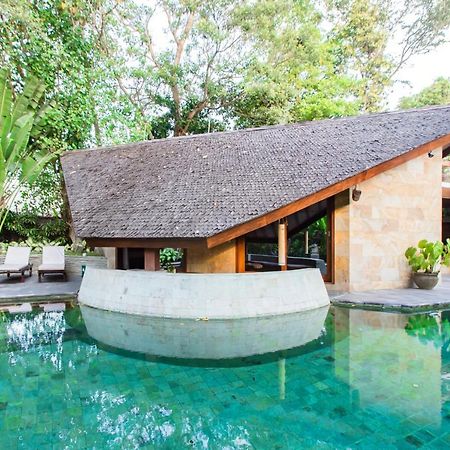 Seminyak Villa Kalyca エクステリア 写真
