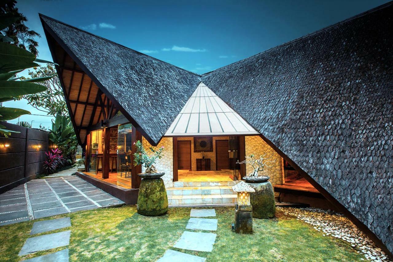 Seminyak Villa Kalyca エクステリア 写真