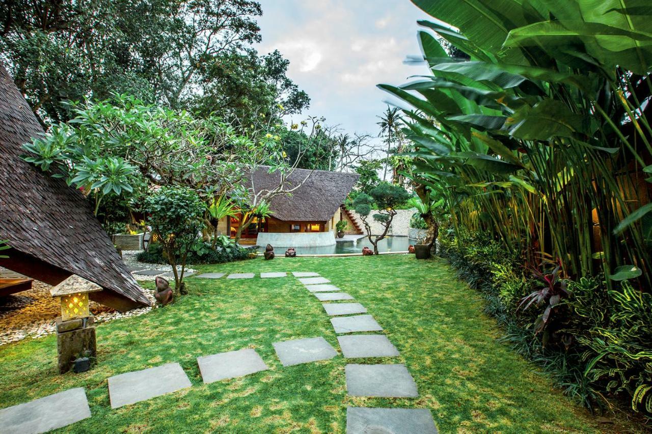 Seminyak Villa Kalyca エクステリア 写真