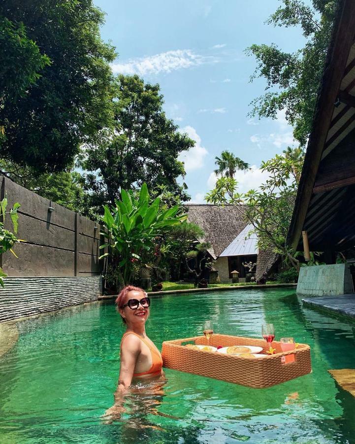 Seminyak Villa Kalyca エクステリア 写真