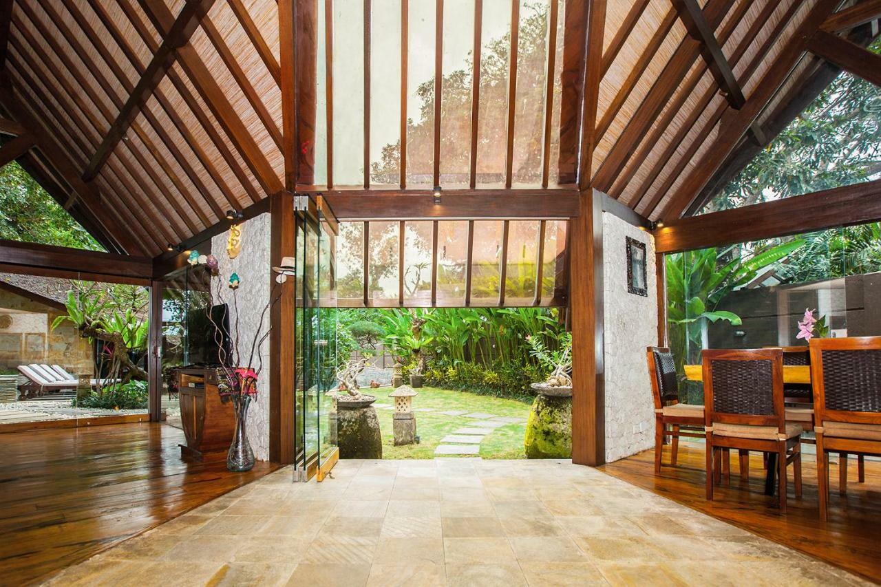 Seminyak Villa Kalyca エクステリア 写真