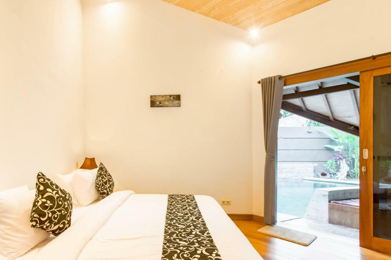 Seminyak Villa Kalyca エクステリア 写真