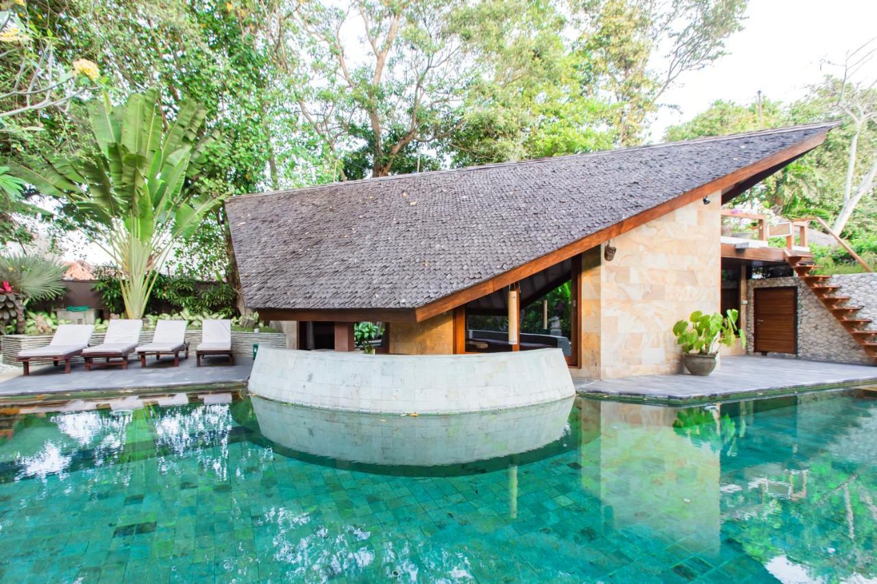 Seminyak Villa Kalyca エクステリア 写真